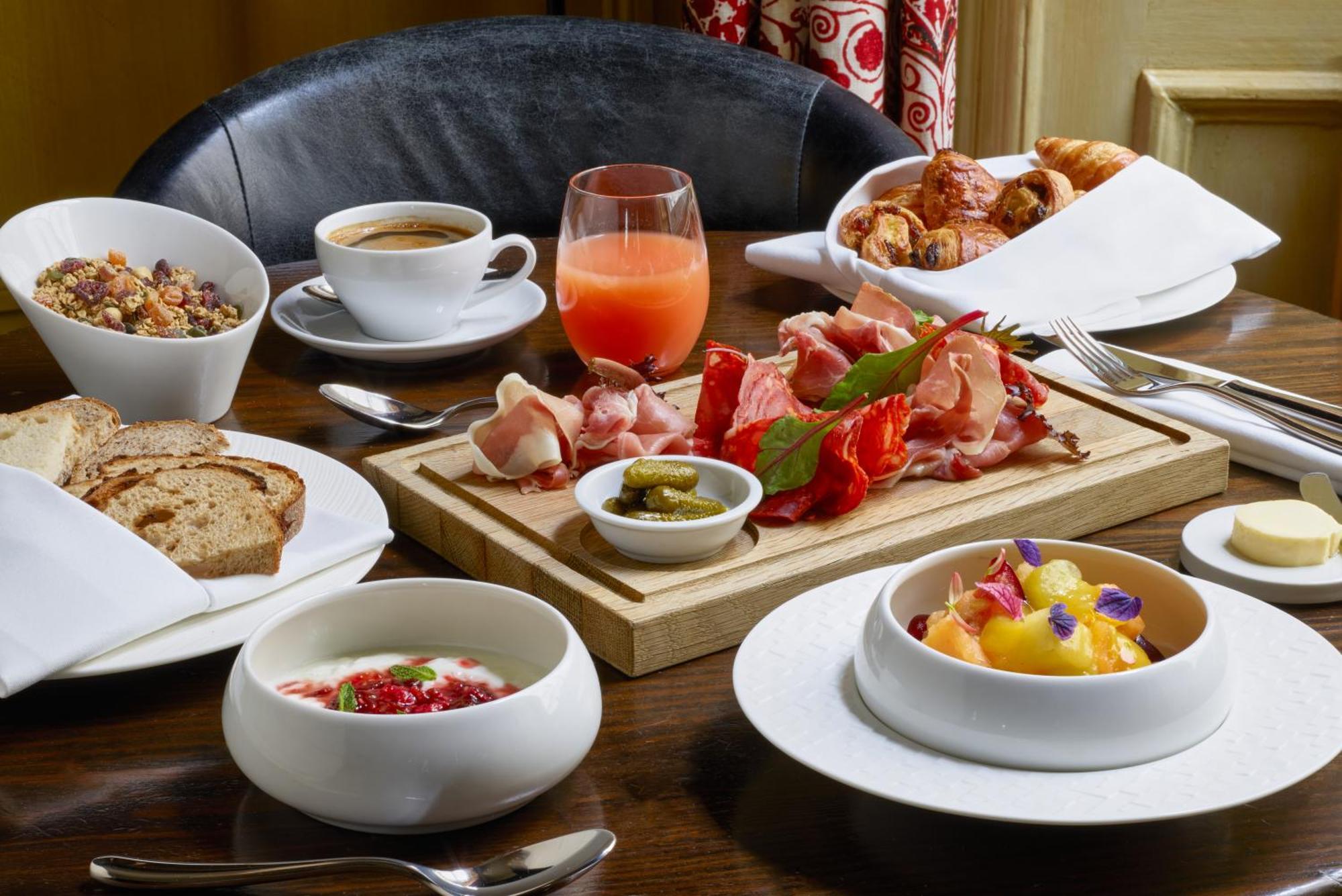 Hotel The Gore – Starhotels Collezione 4*